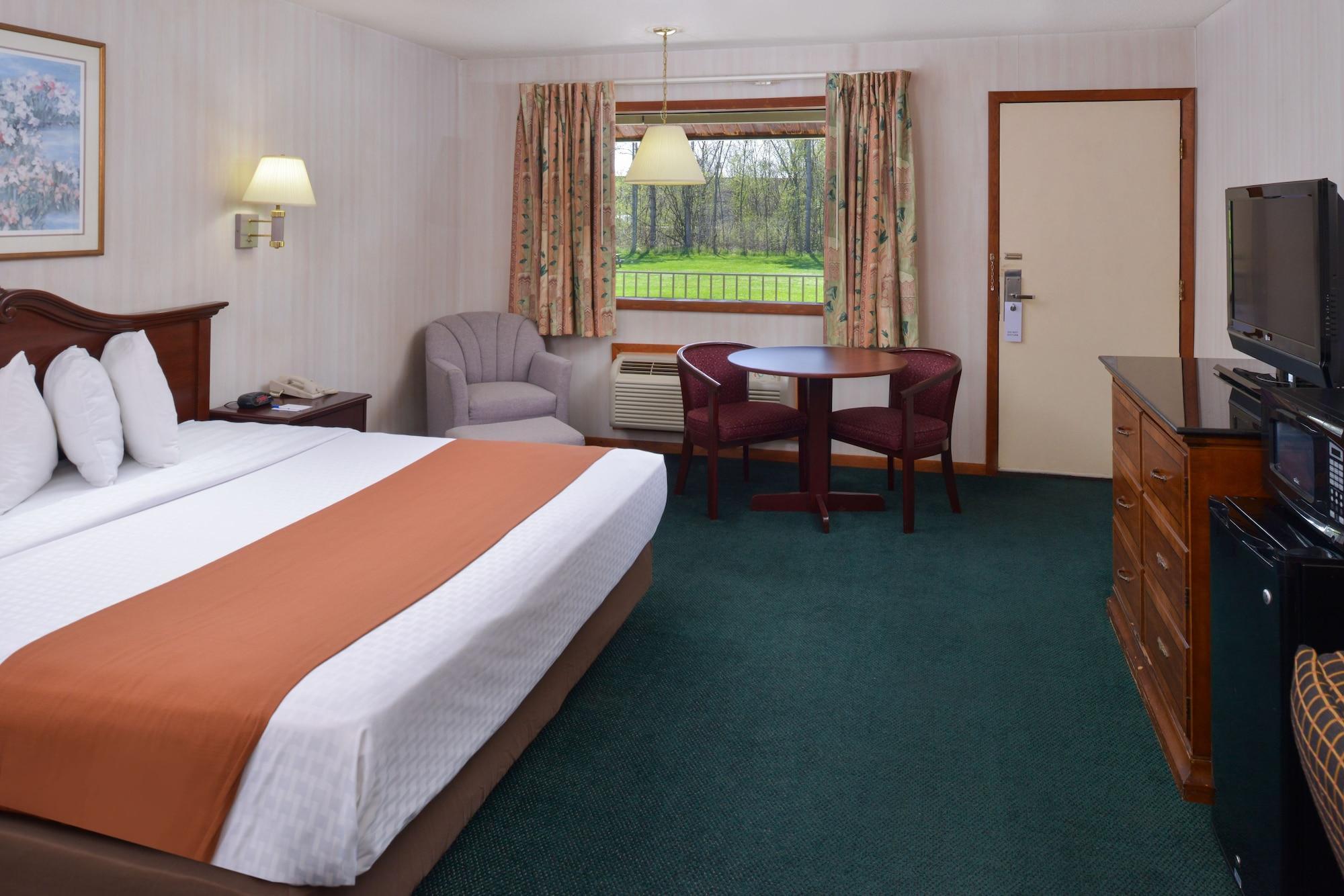 Americas Best Value Inn Plattsburgh Esterno foto
