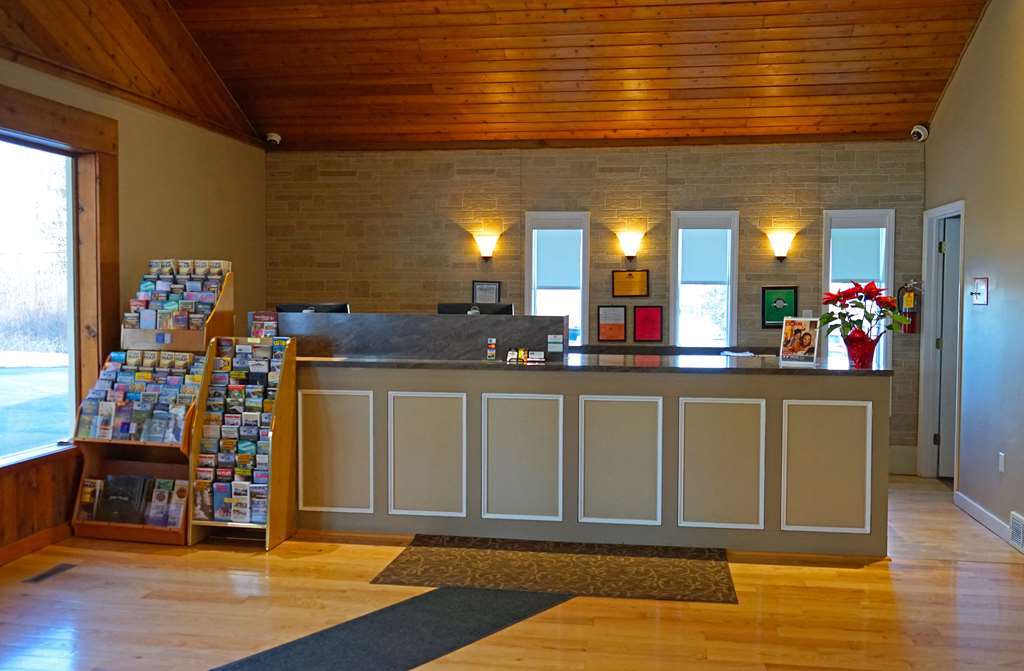 Americas Best Value Inn Plattsburgh Interno foto